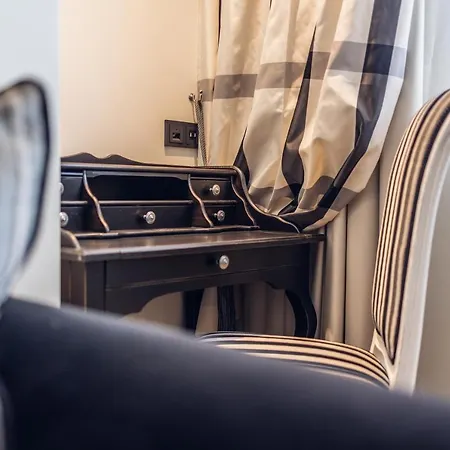 Bed and breakfast Loom 3*