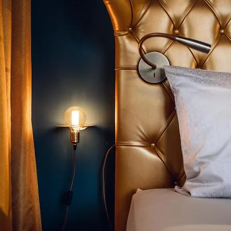 Bed and breakfast Loom