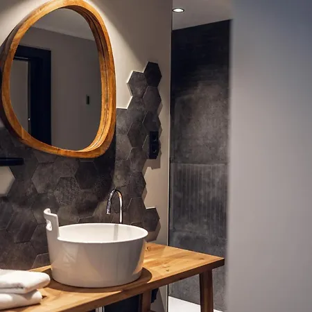 Loom Bed and breakfast 3*