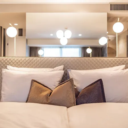 Bed and breakfast Loom 3*