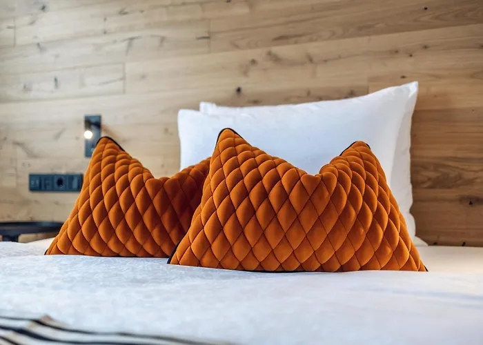 Bed & Breakfast Loom